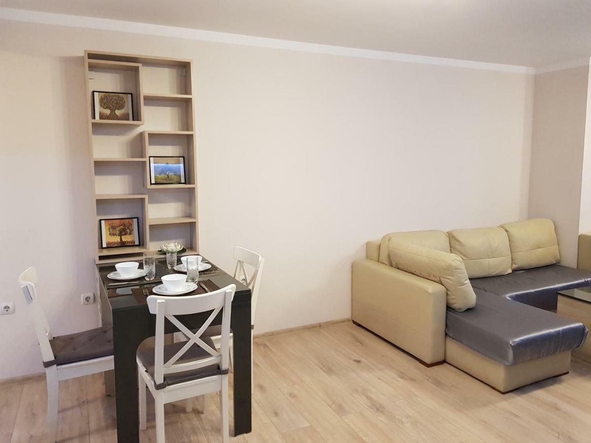 Хепи Апартмънтс Plovdiv Luaran gambar