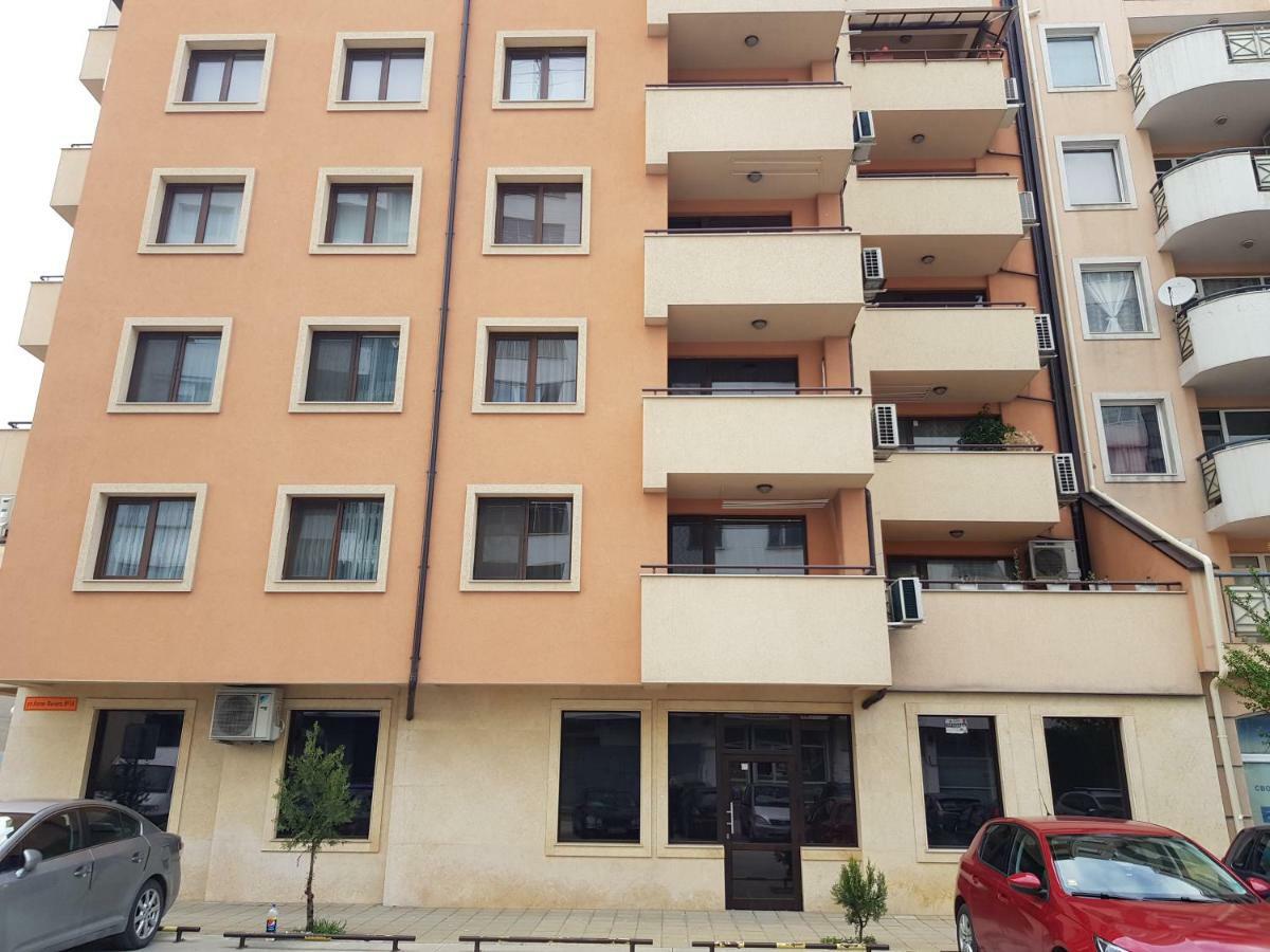 Хепи Апартмънтс Plovdiv Luaran gambar